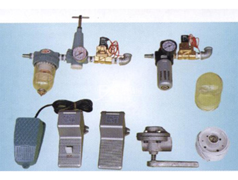 電磁閥、調(diào)壓濾水器、燈座、腳踏開(kāi)關(guān)、調(diào)砂器
